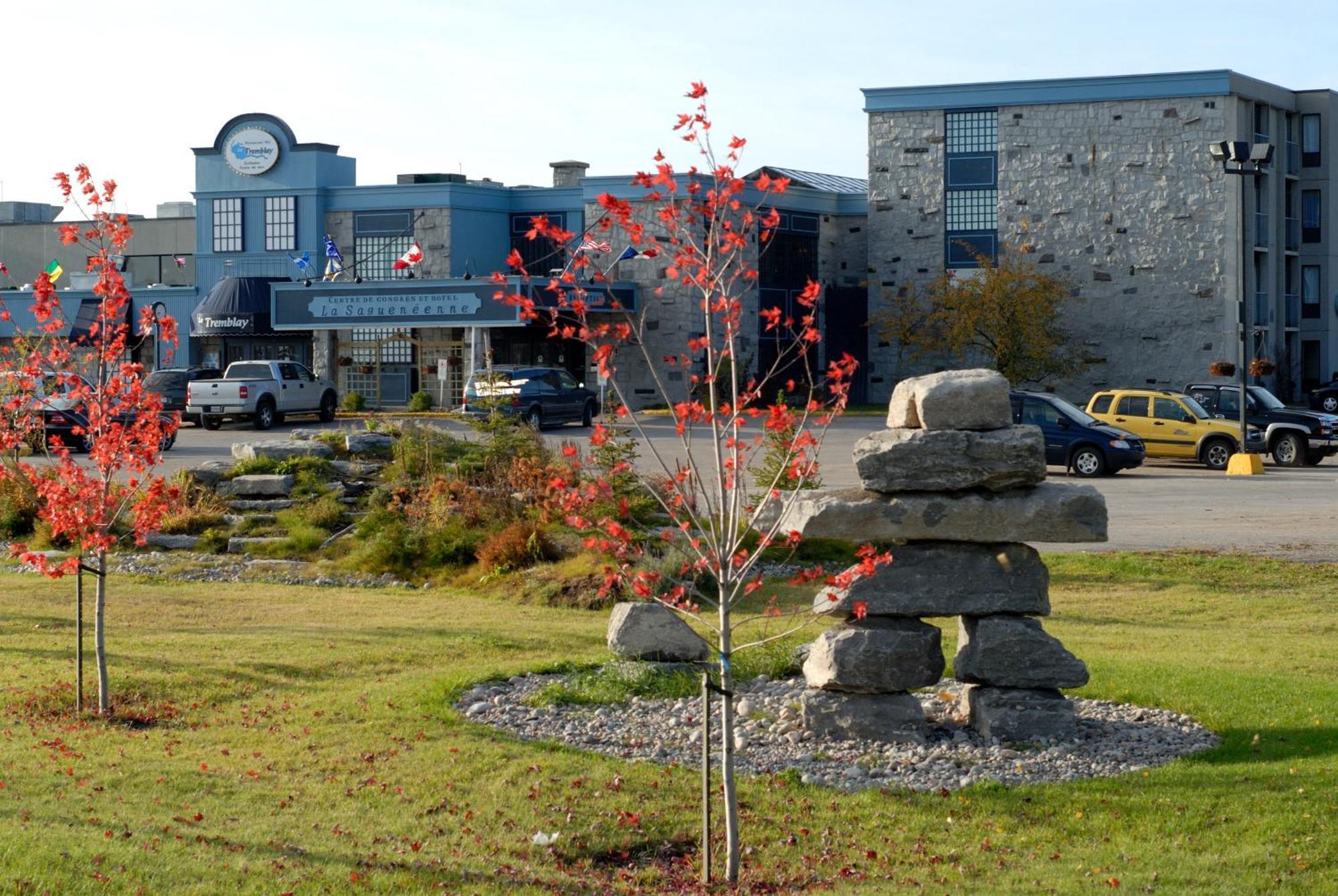 La Sagueneenne - Hotel Et Centre De Congres Chicoutimi Exteriér fotografie