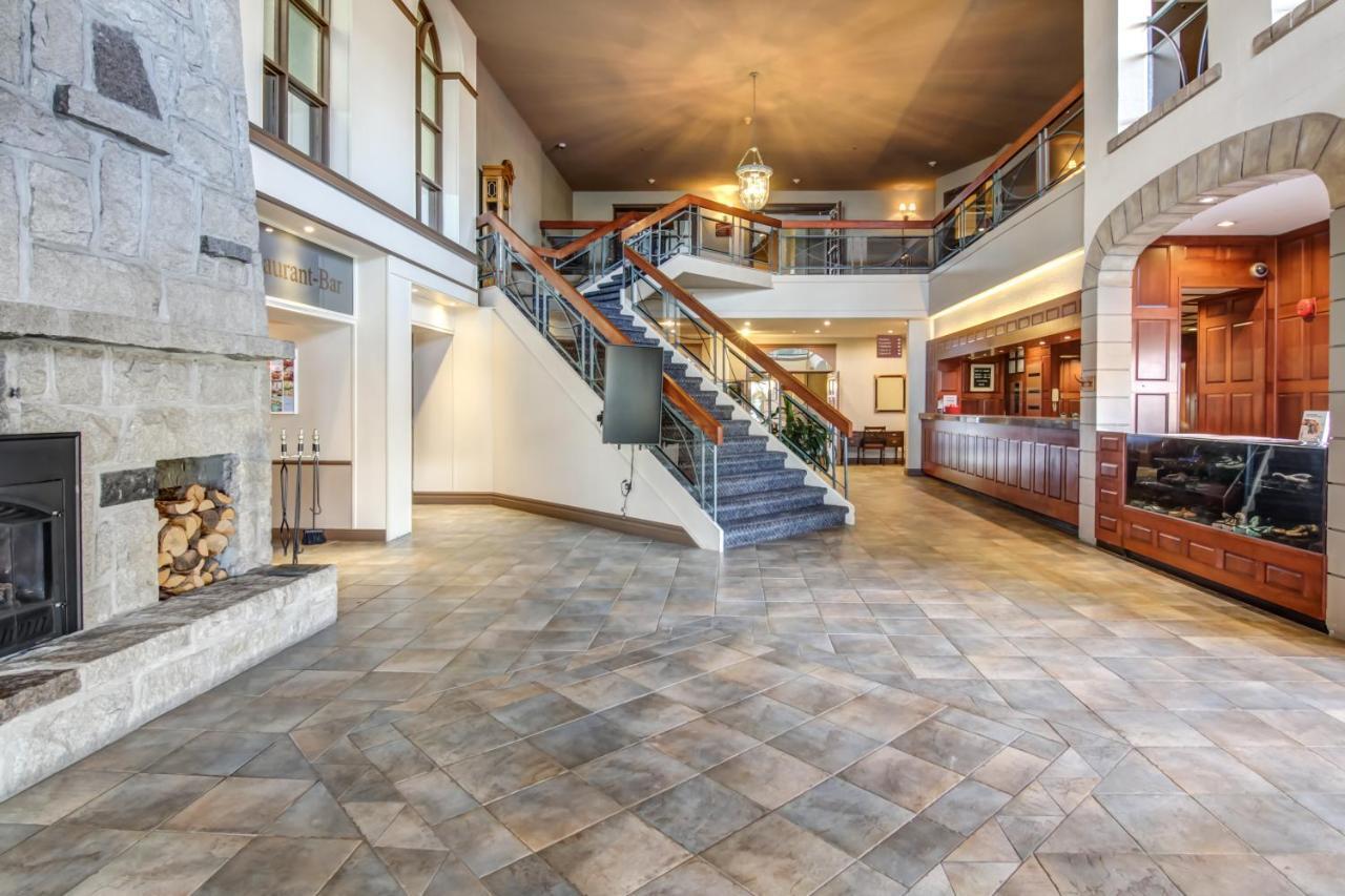 La Sagueneenne - Hotel Et Centre De Congres Chicoutimi Exteriér fotografie